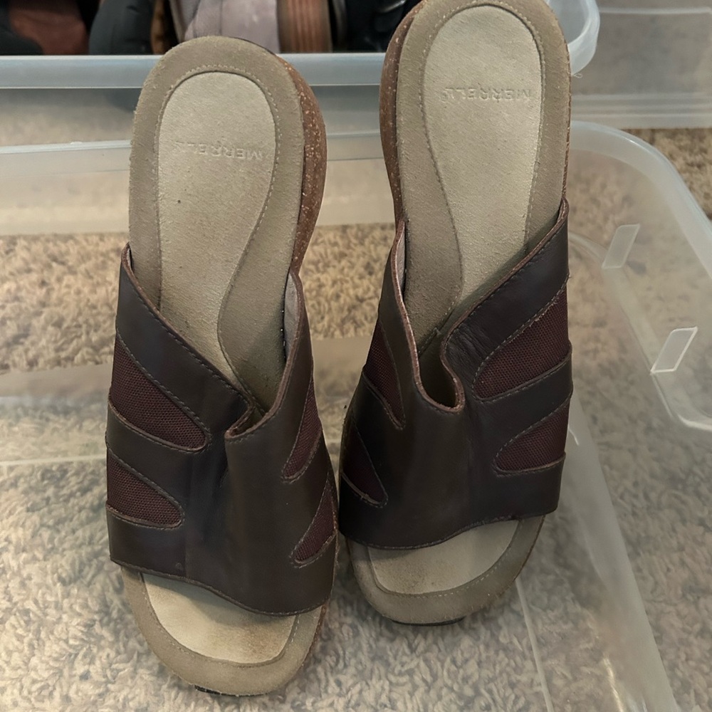 Merrell Women's Brown Slide Sandals